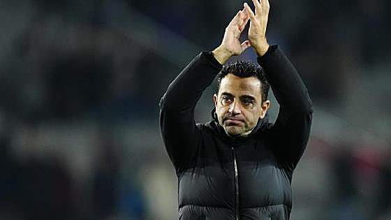 Hands off Hernández
