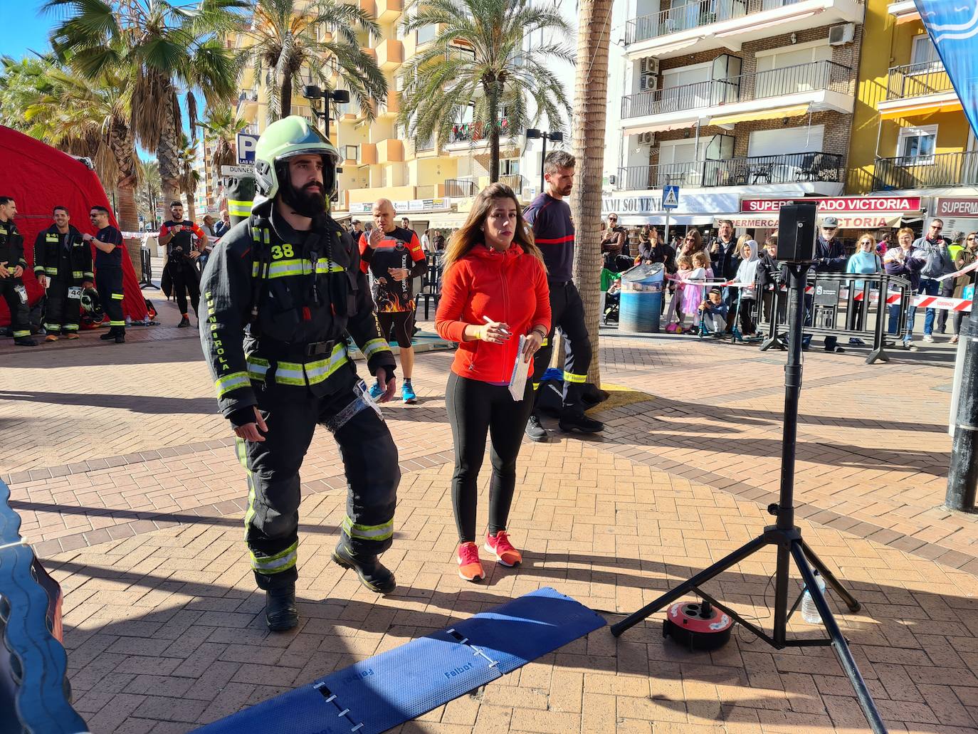 Fuengirola&#039;s vertical race for firefighters, in images