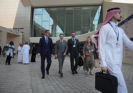 Moreno, with councillors Paradela and Fernández-Pacheco, in Dubai