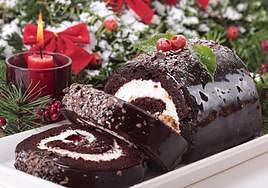 A regular-sized yule log.