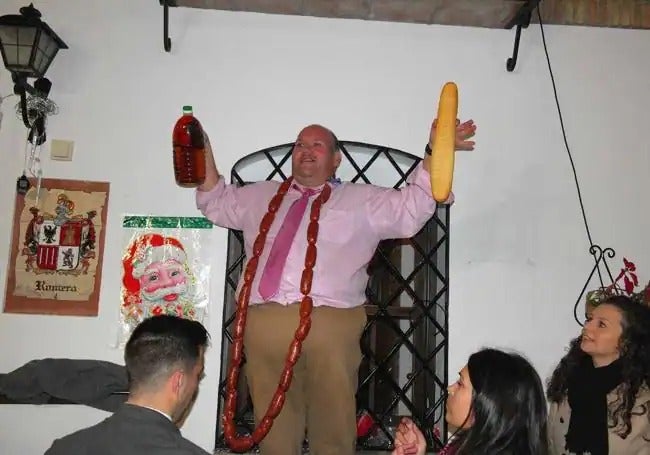 Photo of the traditional auction.