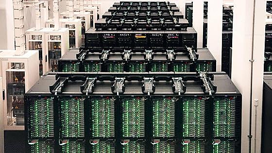 Spain's PM Sánchez switches on one of the world's most powerful computers