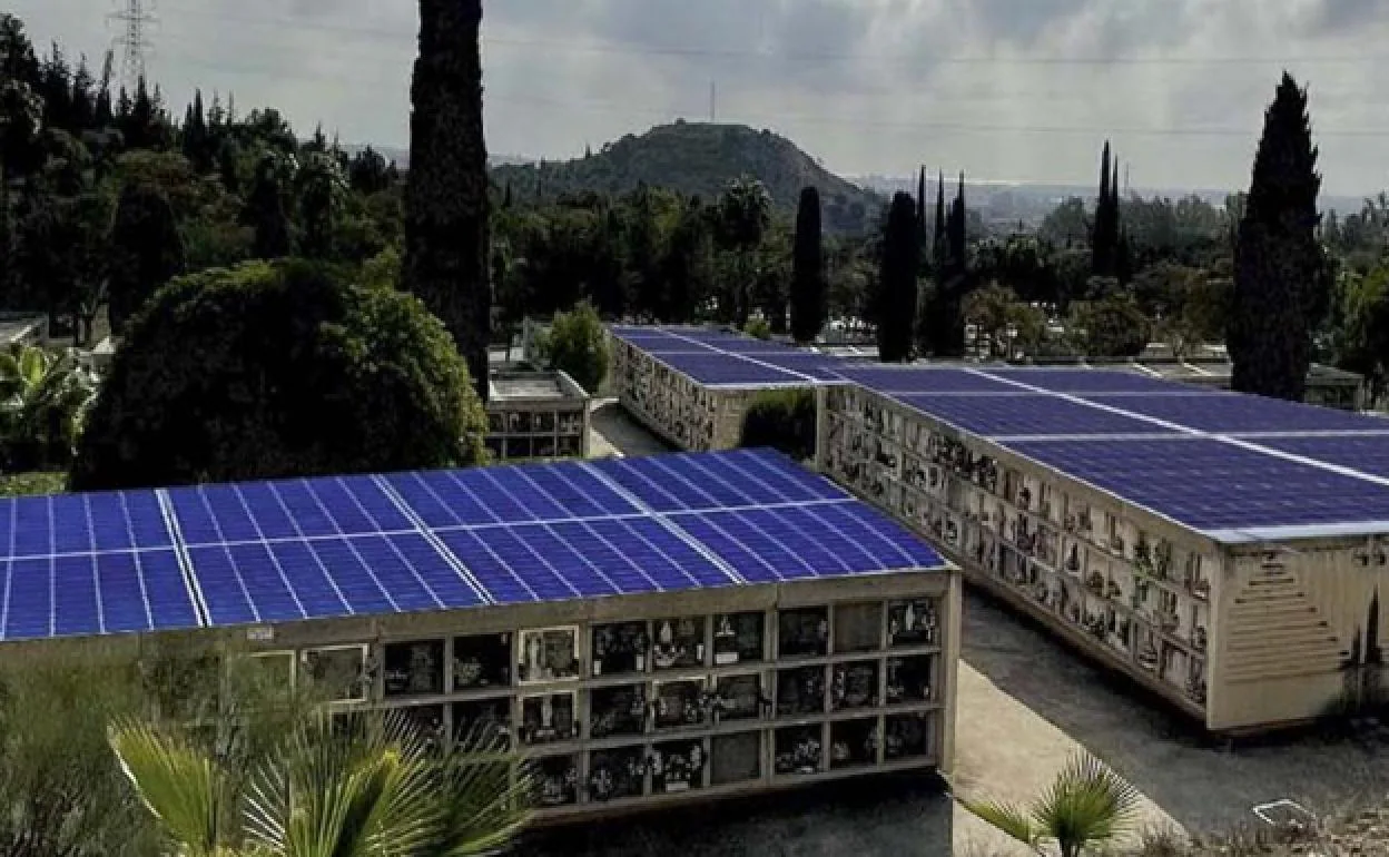 Recreation of the solar panel project planned at the San Gabriel Cemetery.