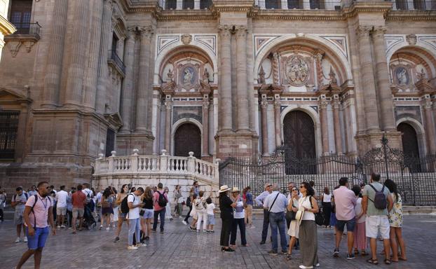 Malaga ranks as world&#039;s top alternative urban getaway, according to Forbes
