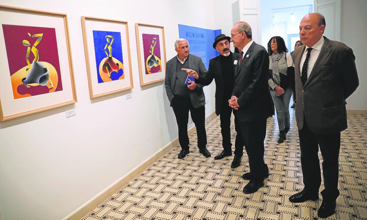 Diego Santos at his exhibition with Francisco De la Torre, Alfredo Taján and José del Río. 
