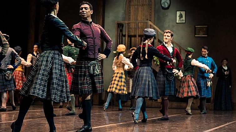 La Sylphide ballet takes Scotland to Seville