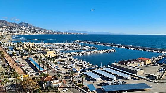 Nighttime water pressure drops start in Fuengirola with a mixed reaction