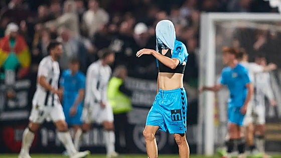 Antequera humbled at the home of the leaders