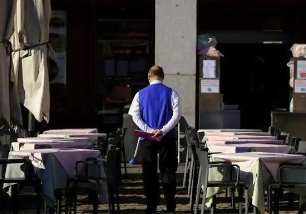 The hotel and catering industry experienced its weakest month in January