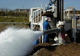 Technicians working on a borehole in Malaga province.