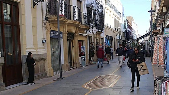 'He knows how to steal to avoid going to prison': Ronda traders furious as same person commits 17 alleged thefts in a month