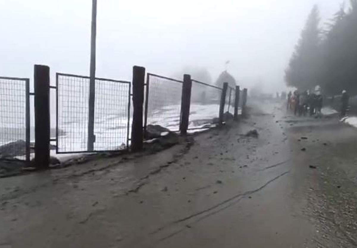 Two hundred people evacuated as a torrent of mud cascades down several ski slopes in Spain&#039;s Sierra Nevada