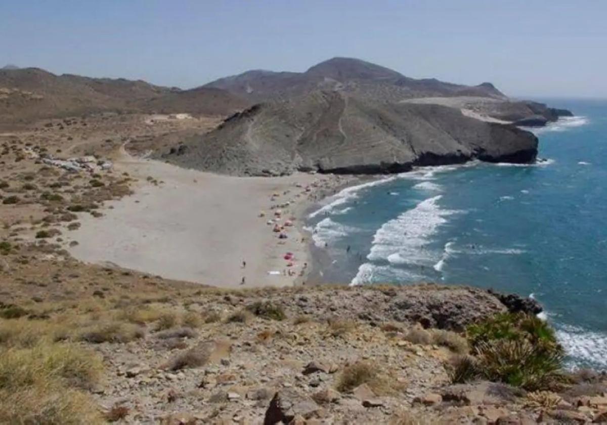 Cabo de Gata: Abundant minerals, not female cats
