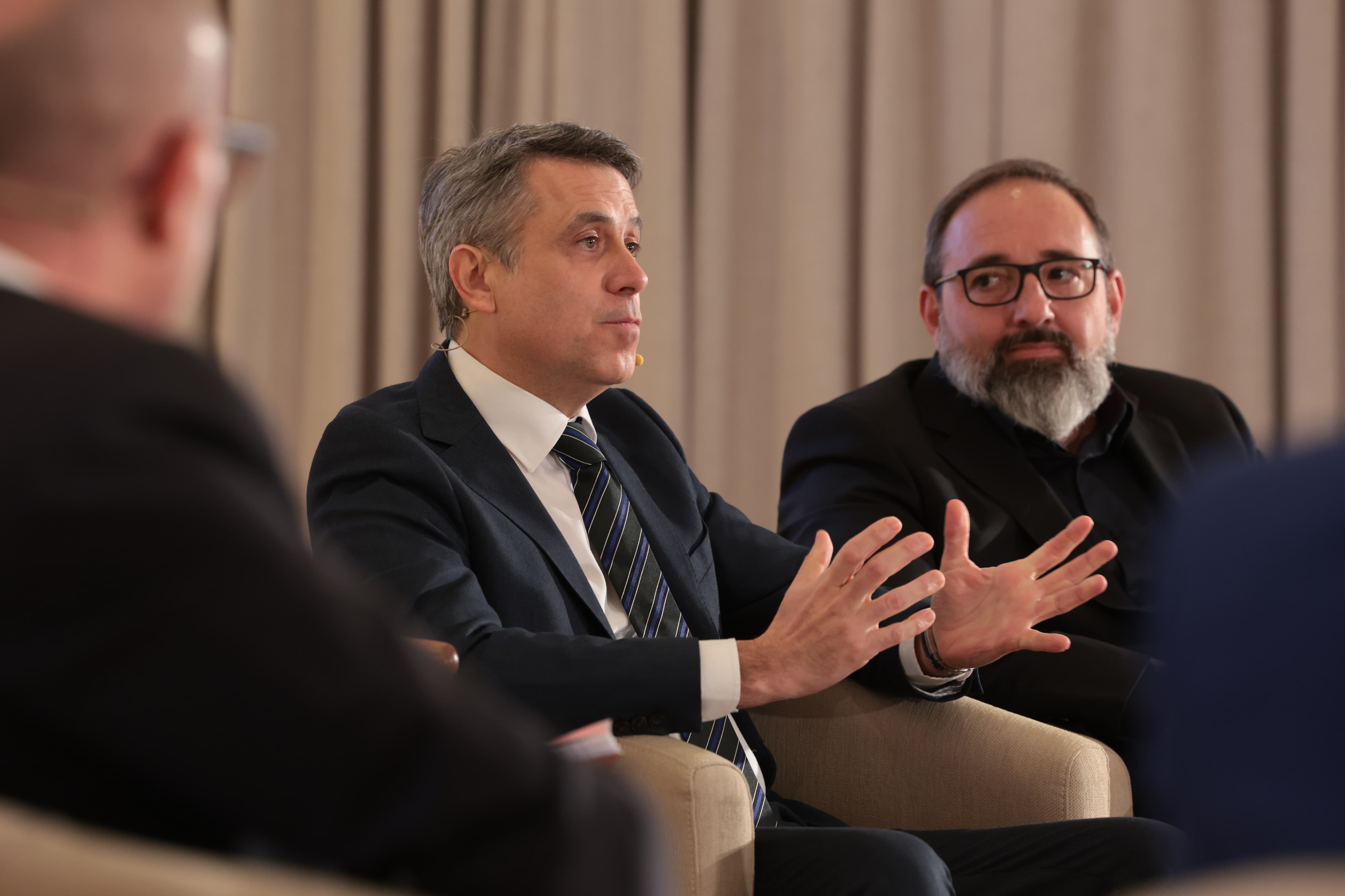 SUR in English real estate roundtable, in images