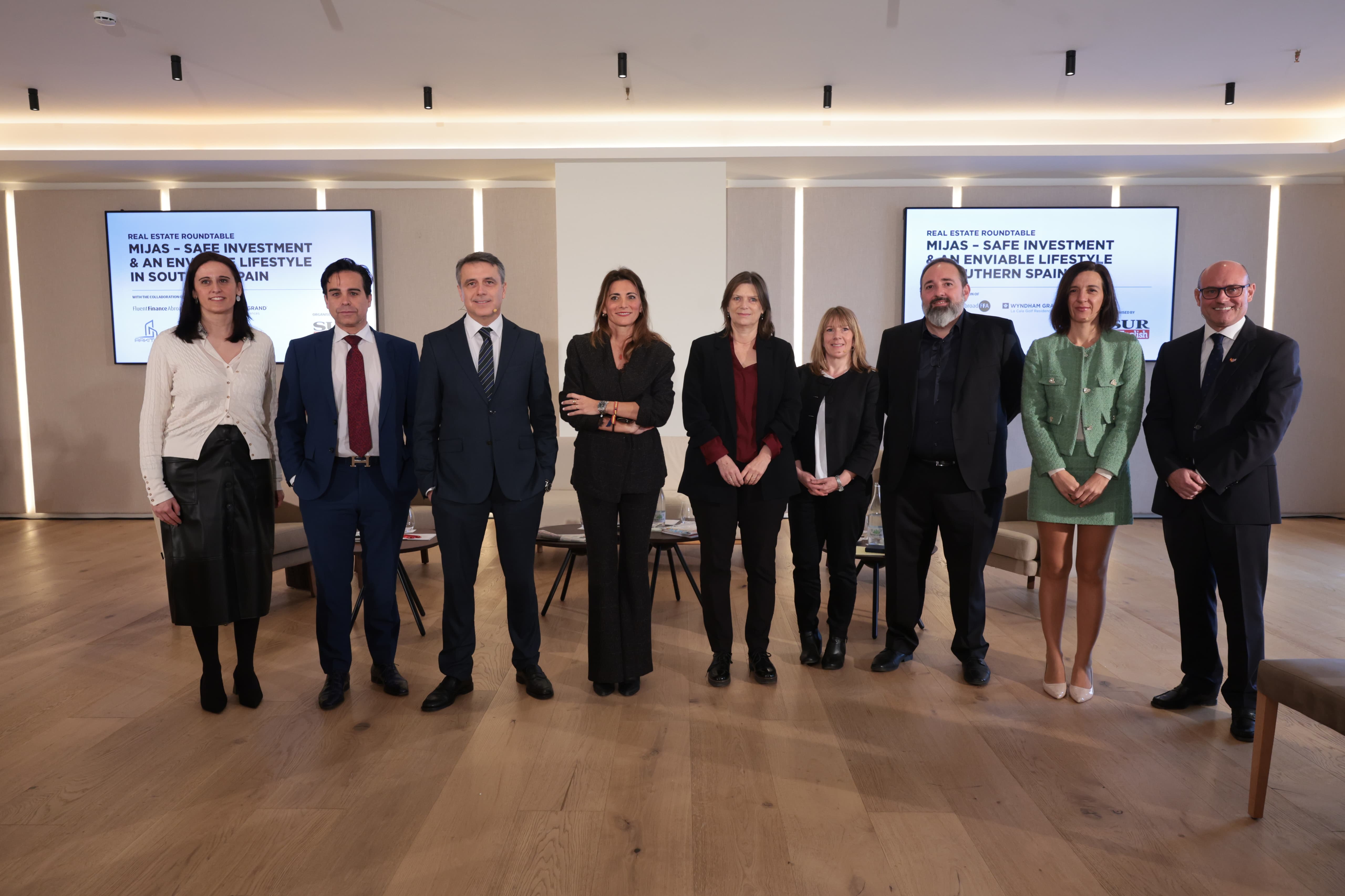 SUR in English real estate roundtable, in images