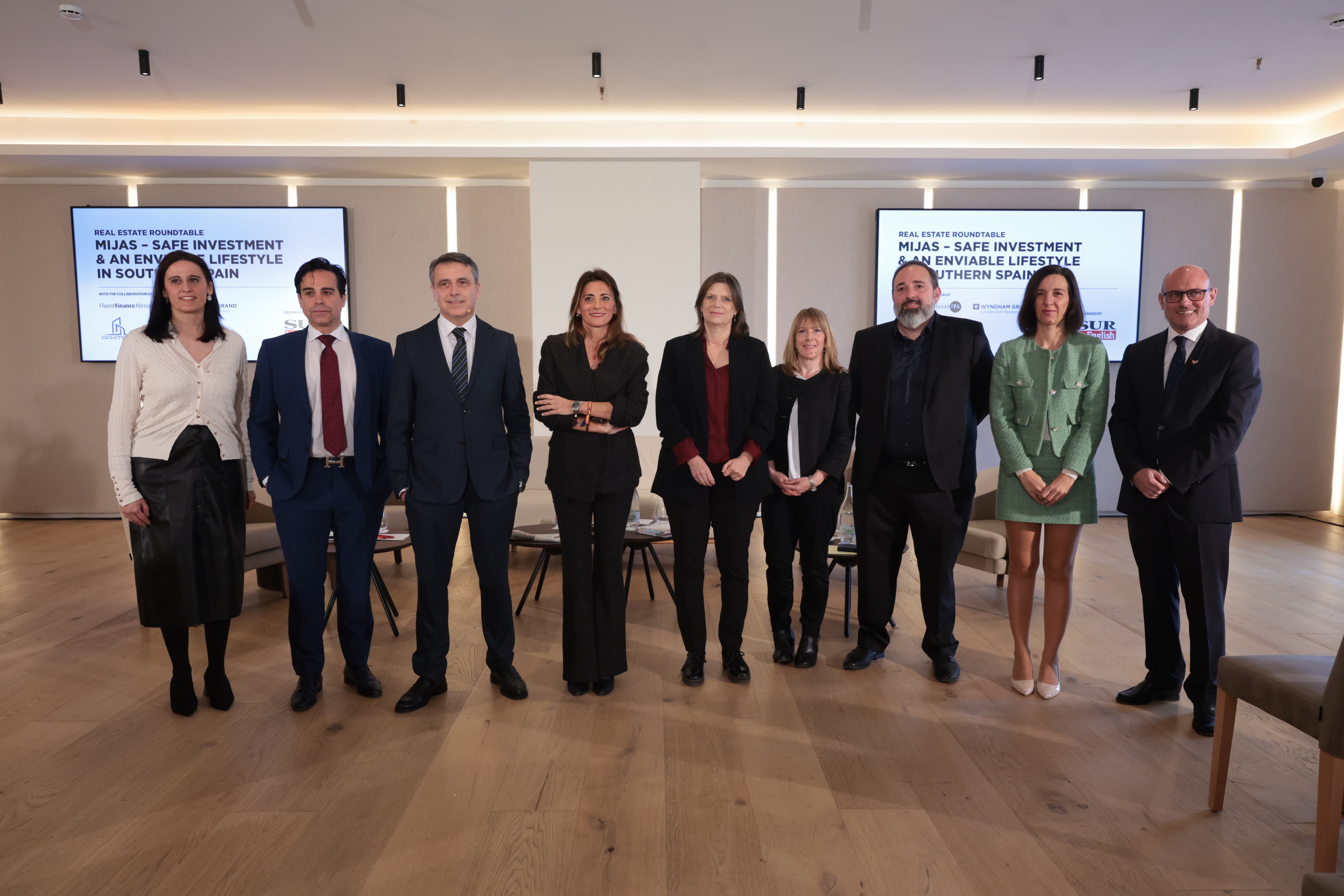 SUR in English real estate roundtable, in images