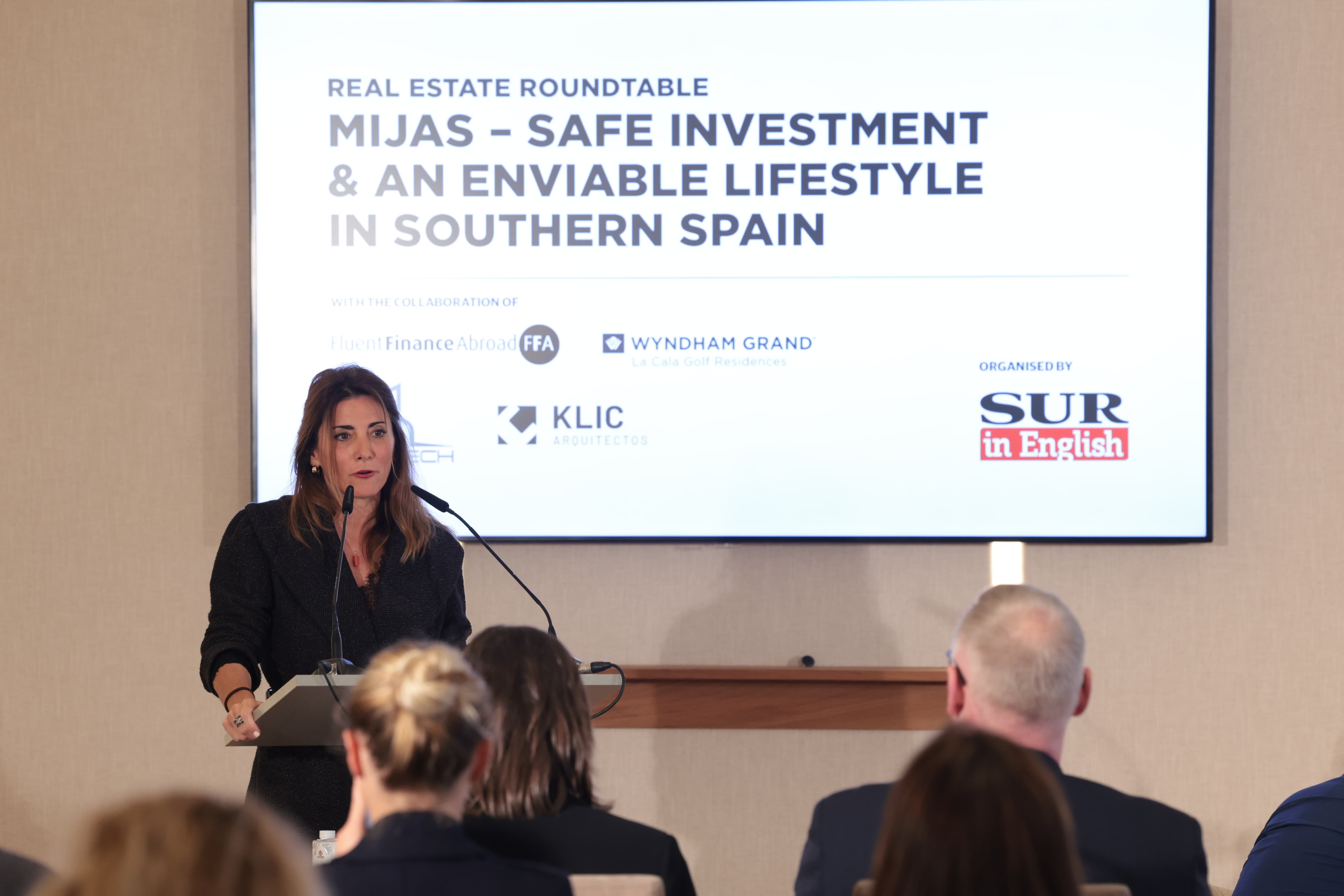 SUR in English real estate roundtable, in images