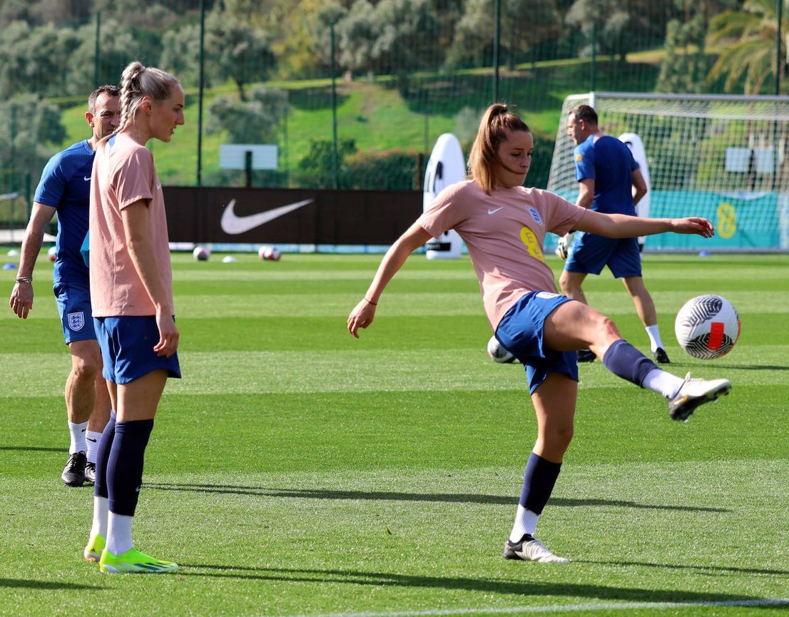 Lionesses train in Marbella - in pictures