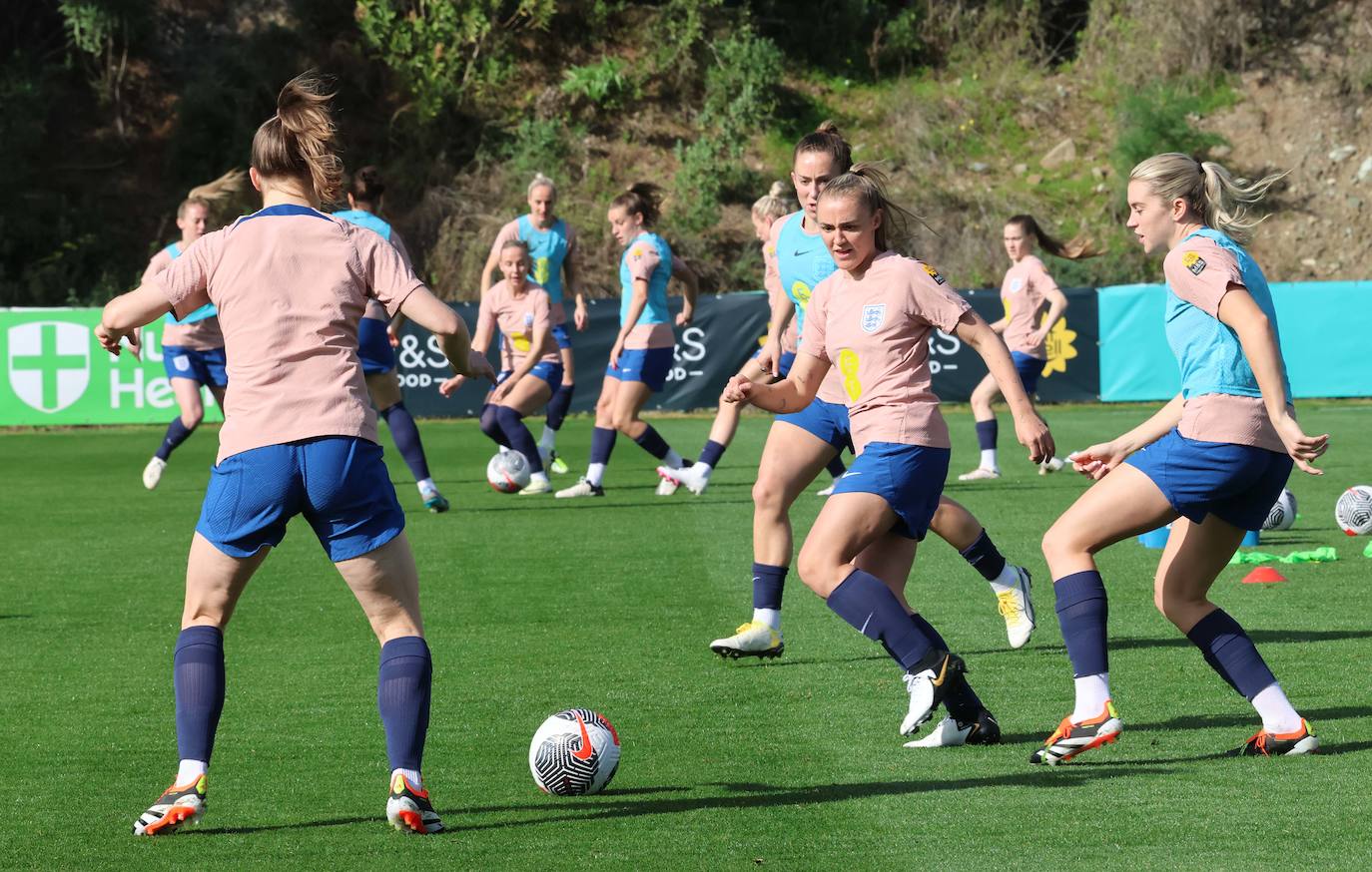 Lionesses train in Marbella - in pictures