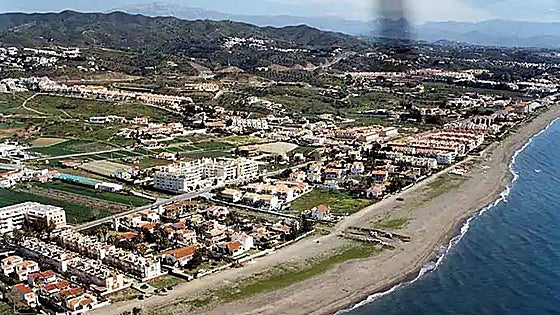 Body of woman is found in sea off beach on eastern strip of Costa del Sol