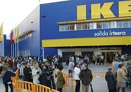 Ikea is looking for workers in Spain: full-time contracts and pay rises on offer