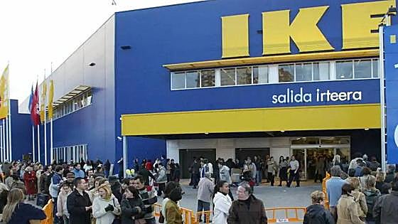 Ikea is looking for workers in Spain: full-time contracts and pay rises on offer