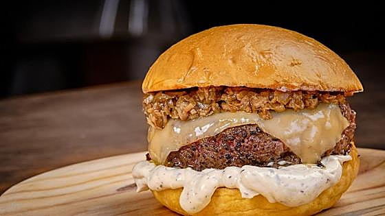 'It's been crazy': This is the best burger in Andalucía