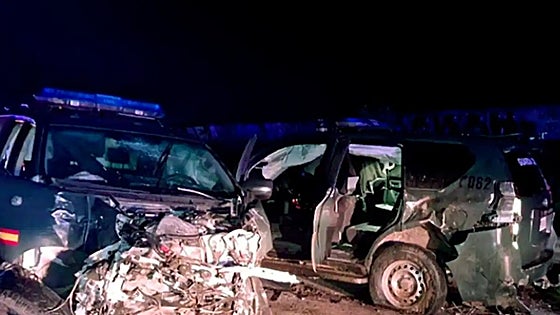 Six dead, including two Guardia Civil officers, after lorry fails to stop at police checkpoint on motorway in Spain