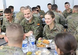 King Felipe of Spain drops in on daughter Leonor at lunch with army training pals
