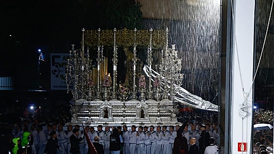 Rain, with threat of it falling as mud, mars the start of Holy Week in Malaga