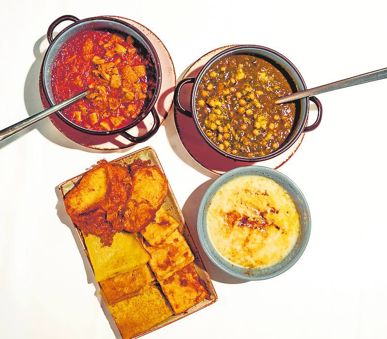 Imagen secundaria 1 - Top: fabada Asturiana (bean stew), Middle: Desarme (chickpeas with cod and spinach, tripe and rice pudding); Bottom: Moscovitas (Asturian cookies, made with chocolate and almond).