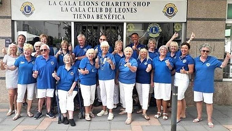 La Cala de Mijas Lions search for treasure