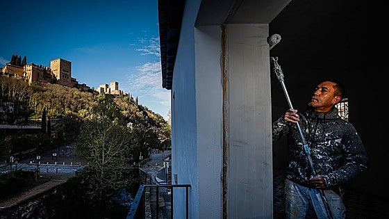 Major restoration project commences on historic Granada monument