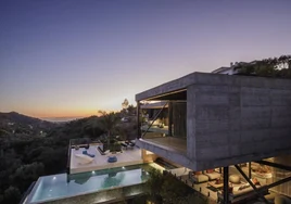 Villa Waterfall, located in Marbella and designed by Flow81 studio.