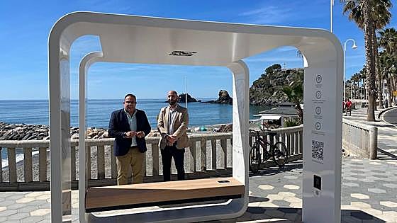 Costa Tropical holiday resort installs 'smart cubes' that charge mobile phones and offer free wi-fi