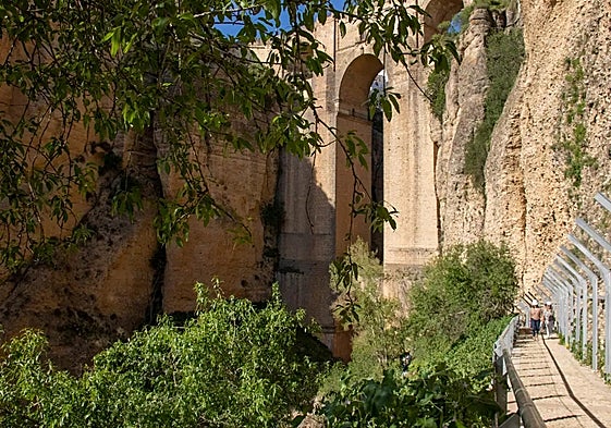 Fresh views of the town's New Bridge spanning the deep gorge can be seen from the new pathway.