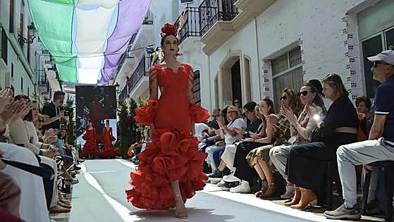 Designers show off flamenco fashion in Alhaurín el Grande