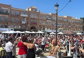 Hundreds of people enjoyed a day of live music and fun in the sun.