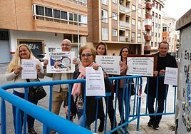 Landlords. Left to right: Araceli Caracuel, Francisco Estévez, Maribel Bascuñana, Teresa Gutiérrez,Virginia Robles and Javier Merino.