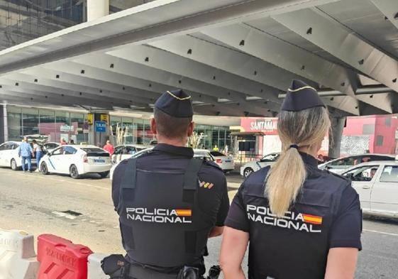 Five arrested in connection with racist insults and assault on driver at arrivals area of Malaga Airport