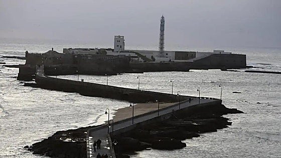 City port in Andalucía wants to re-open iconic San Sebastián castle this summer