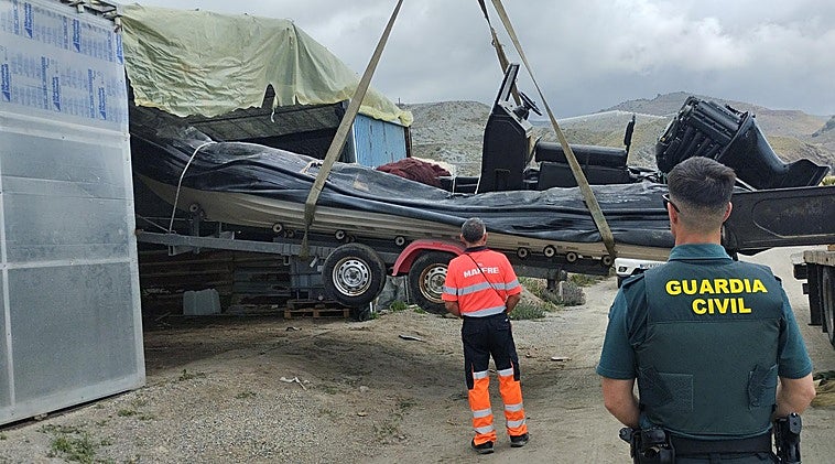High-powered 'narco boat' discovered in greenhouse on Spain's Costa Tropical