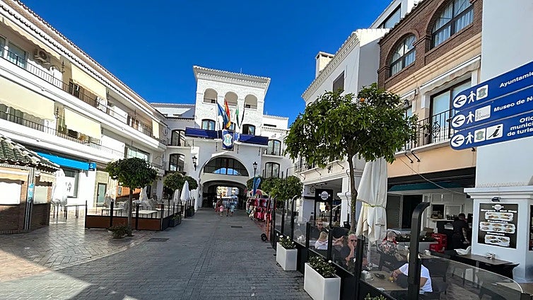 Costa del Sol town announces funding plan for housing reforms