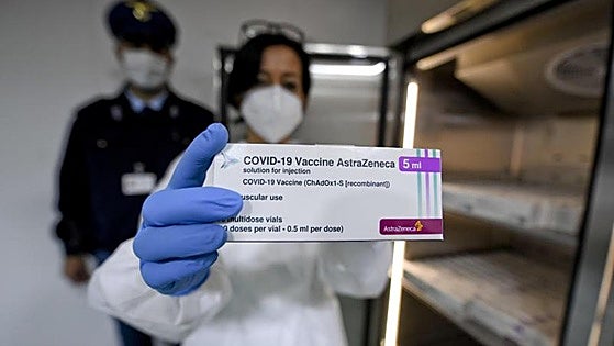 AstraZeneca admits for first time that its Covid vaccine might cause thrombosis