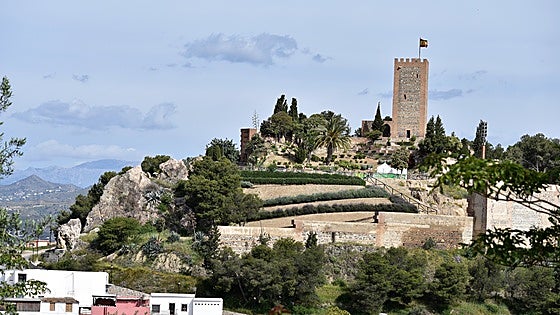 Costa del Sol town hall blames third parties for the loss of funding for 10th century fortress and water supply improvements