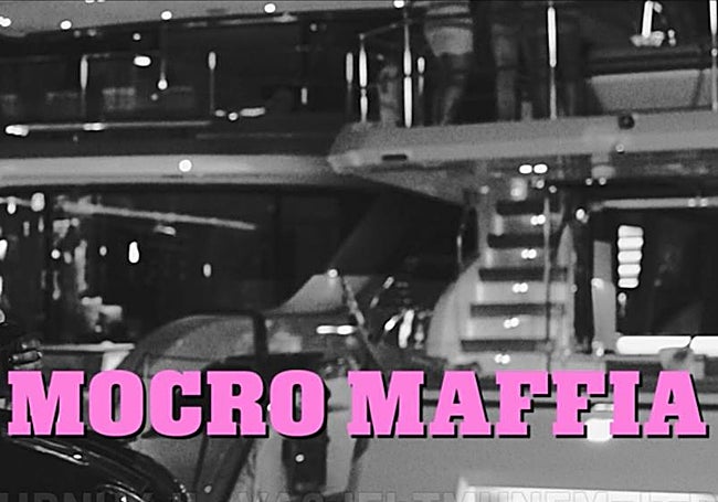 The Mocro Maffia sign above the boats moored in Puerto Banús, in the tv series.
