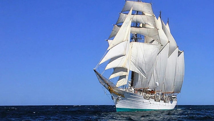 Cadiz and A Coruña join forces for the 2027 centenary celebration of the launch of the Juan Sebastián Elcano