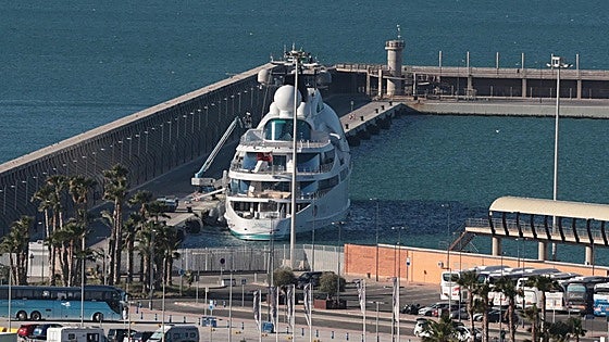 One of the world's largest megayachts calls at Malaga port