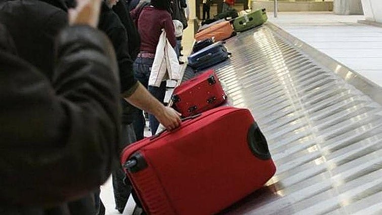The chaos of hand luggage on flights: why does each airline have its own size rules and prices?