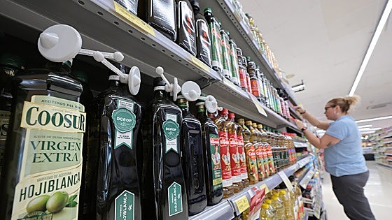 Supermarkets in Malaga and along the Costa beef up security due to increase in shoplifting